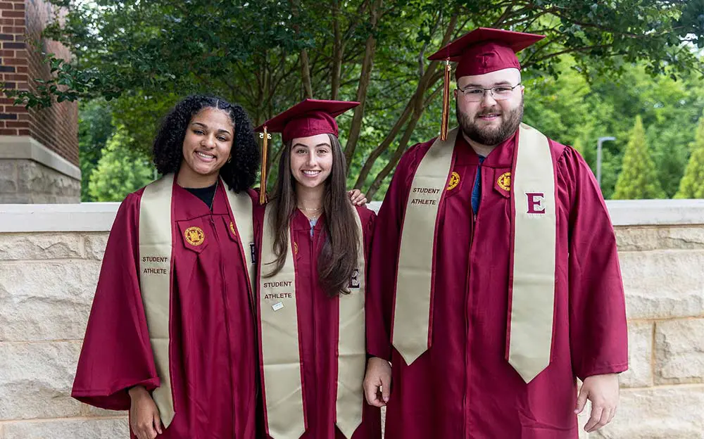 Tennis player pumping fist